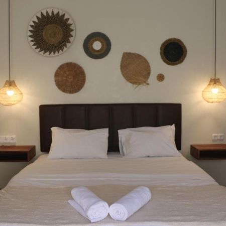 Vogelkopf Resort Tapokreng 外观 照片